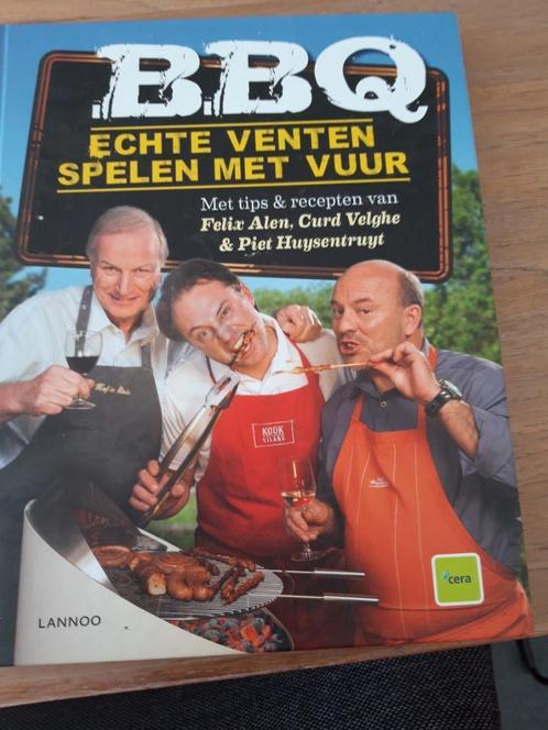 Nieuw boek: BBQ echte venten spelen met vuur, Livres, Livres de cuisine, Neuf, Enlèvement