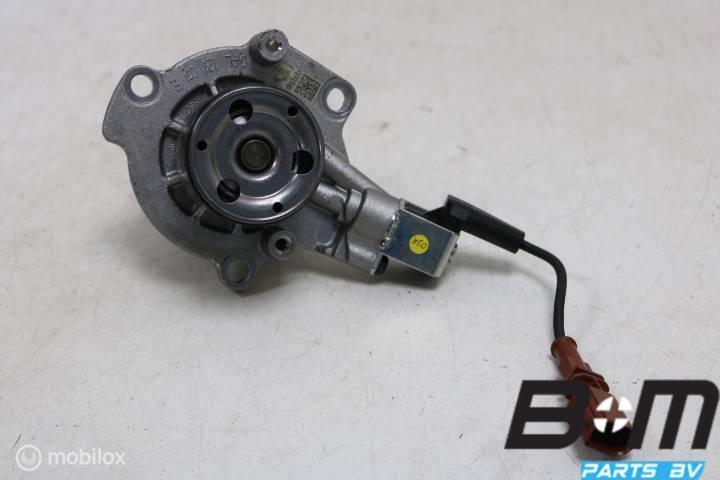 Waterpomp VW Sportsvan 1.6 TDI CRK 04L121011E, Auto-onderdelen, Motor en Toebehoren, Gebruikt