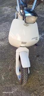 Lambretta 50c, Fietsen en Brommers, Brommers | Vespa, Ophalen of Verzenden, Zo goed als nieuw