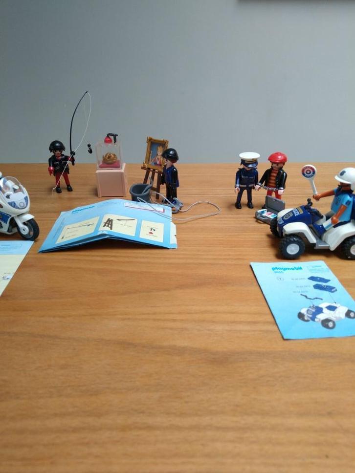 playmobil 4268 arrestatie + 4265 dieven: samen €15, Kinderen en Baby's, Speelgoed | Playmobil, Zo goed als nieuw, Complete set