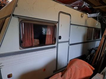 Caravan De Reu  5300, Autres marques, Poêle, 5 à 6 mètres, 750 - 1000 kg
