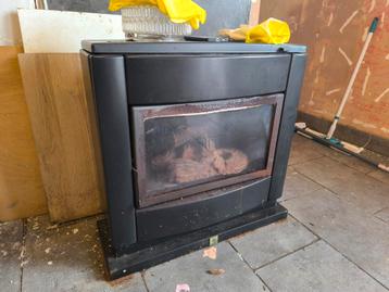 Poele au Gaz SURDIAC beschikbaar voor biedingen