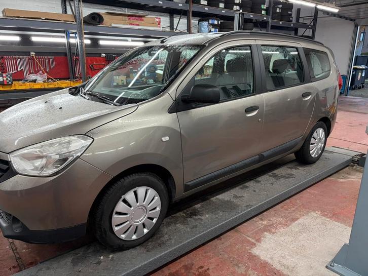 Dacia Lodgy, Auto's, Dacia, Particulier, Lodgy, Diesel, Euro 5, Break, 5 deurs, Overige kleuren, Zwart, Stof, Voorwielaandrijving