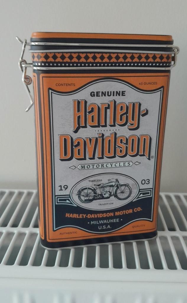 Harley Davidson bewaarblik met een beugelsluiting, Motoren, Accessoires | Overige, Zo goed als nieuw, Ophalen of Verzenden