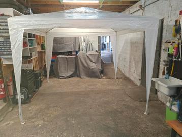 3 stuks Partytent 3m × 3m beschikbaar voor biedingen
