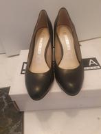 Dames pumps maat 38, Kleding | Dames, Schoenen, Ophalen of Verzenden, Zo goed als nieuw, Pumps