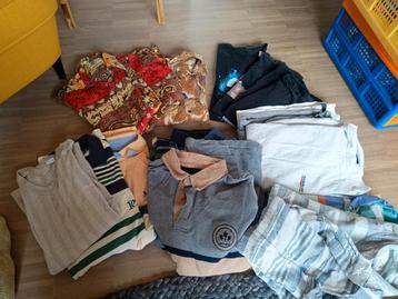 Vintage lot kledij verschillende merken beschikbaar voor biedingen