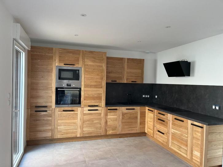 Meubles de cuisine chêne massif vernis, Huis en Inrichting, Keuken | Complete keukens, Nieuw, Hoekkeuken, Overige kleuren, Hout