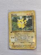 Eerste editie Pokémon Pikachu-kaart, Hobby en Vrije tijd, Ophalen of Verzenden, Gebruikt