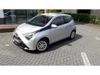 Toyota Aygo 1.0Ben x-play2 + Carplay, Auto's, Toyota, Te koop, 72 pk, Stadsauto, Benzine