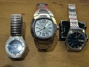 lot de trois montres, Enlèvement
