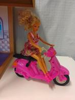 Barbie op scooter, Ophalen of Verzenden, Zo goed als nieuw, Barbie