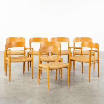 Set van 8 van Niels Otto Møller stoelen (modellen 75 en 56) beschikbaar voor biedingen