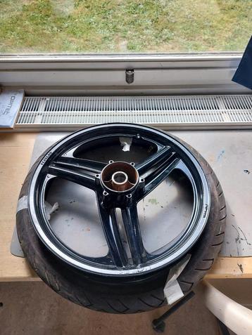 Peugeot 103 SPX achterwiel  beschikbaar voor biedingen