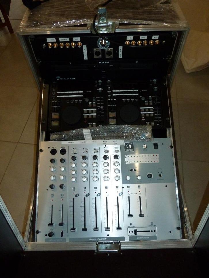 SONO professionele DJ-console, Muziek en Instrumenten, Dj-sets en Draaitafels, Zo goed als nieuw, Dj-set, Overige merken, Ophalen