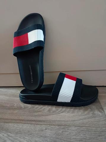 Slippers 42 Tommy Hilfiger 
