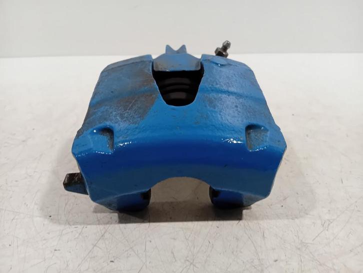 REMKLAUW LINKS VOOR Volkswagen Polo VI (AW1), Auto-onderdelen, Remmen en Aandrijving, Volkswagen, Gebruikt