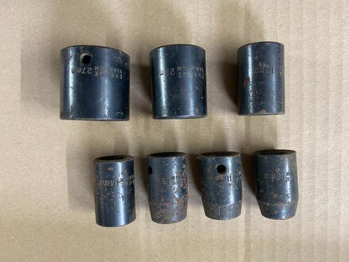 7 douillles pour boulonneuse !, Auto diversen, Autogereedschap, Gebruikt, Ophalen of Verzenden