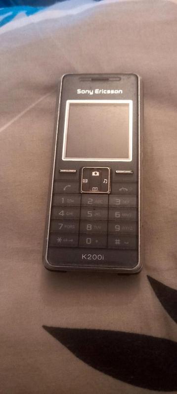 Sony Ericsson K200i GSM