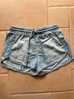 Short h&m dames maat 36, Kleding | Dames, Broeken en Pantalons, Ophalen, Zo goed als nieuw, Maat 36 (S)