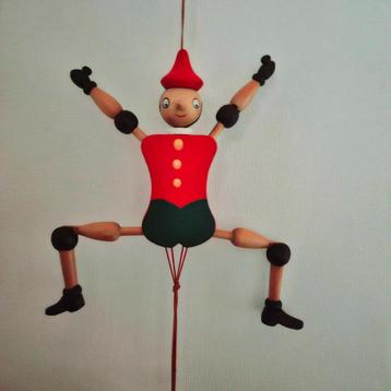 Pinocchio en bois articulé beschikbaar voor biedingen