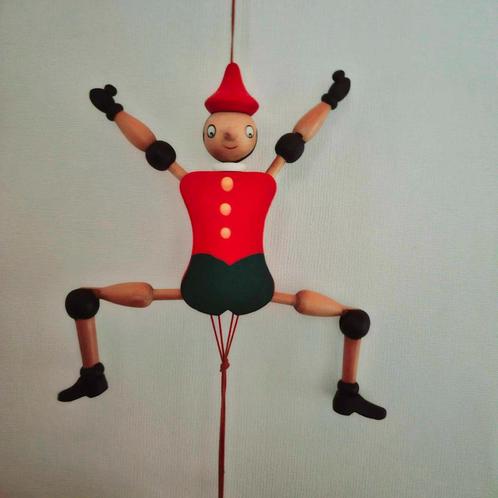 Pinocchio en bois articulé, Kinderen en Baby's, Speelgoed | Houten speelgoed, Zo goed als nieuw, Overige typen, Ophalen of Verzenden