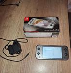 Console Nintendo Switch Lite Edition Pokemon Dialga & Palkia, Ophalen of Verzenden, Overige kleuren, Zo goed als nieuw, Met beschermhoes of tas