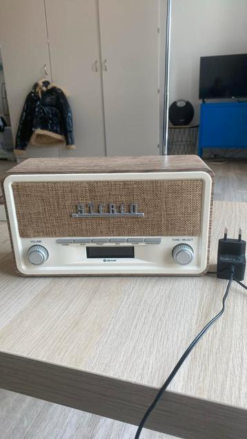 DAB radio, gewoon (alle) radio’s én bluetooth! beschikbaar voor biedingen