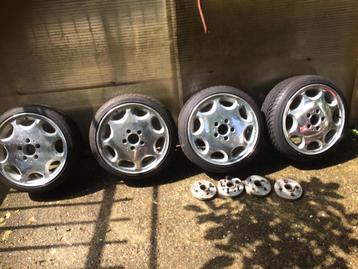 Originele Set Mercedes Velgen 8 loch  VW GOLF 2 GTI  beschikbaar voor biedingen