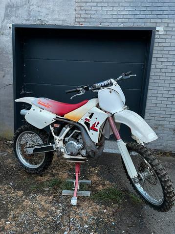 Yamaha YZ250 uit het jaar 1990 beschikbaar voor biedingen
