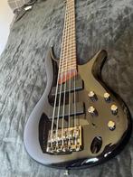 Ibanez SR705 5-String Bass, Muziek en Instrumenten, Snaarinstrumenten | Gitaren | Bas, Ophalen, Zo goed als nieuw