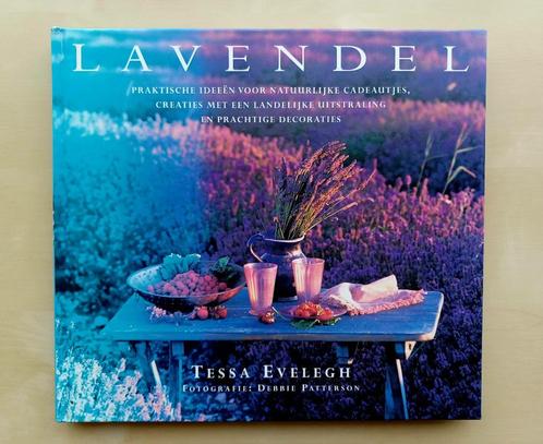 Lavendel - Ideeën voor Natuurlijke Cadeautjes en Creaties en, Livres, Loisirs & Temps libre, Comme neuf, Autres sujets/thèmes