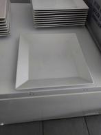 borden te koop, Huis en Inrichting, Ophalen, Zo goed als nieuw, Bord(en), Effen