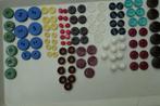 Uniek assortiment van 107 vintage knopen, Ophalen, Nieuw, Knoop of Knopen