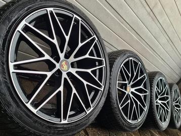 21 inch Porsche Macan 95B Turbo S T GTS Spider velgen banden beschikbaar voor biedingen