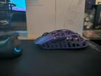 New beast x mini met extra glass mouse skates, Computers en Software, Ophalen, Rechtshandig, Muis, Gaming muis