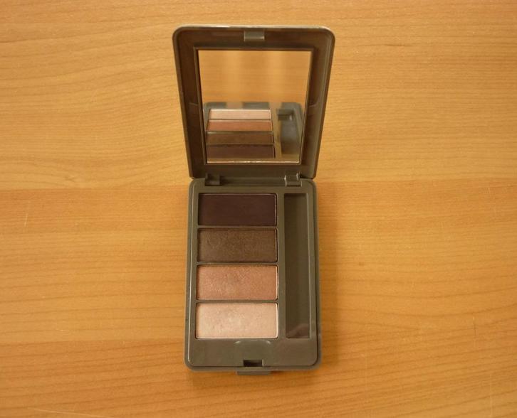 Daniel Jouvance Golden sea glow quartet oogschaduw palette, Handtassen en Accessoires, Uiterlijk | Cosmetica en Make-up, Ophalen of Verzenden