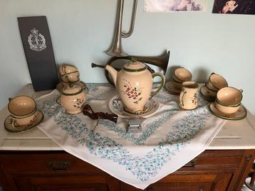Koffieservies beschikbaar voor biedingen