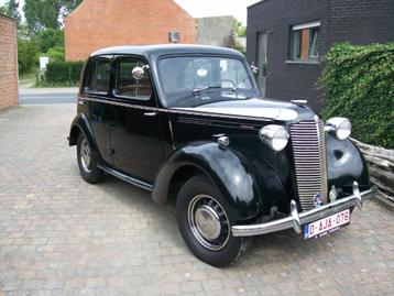 Vauxhall 12 saloon, Autos, Achat, 4 portes, Boîte manuelle, Berline