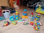 Lot de jouets sensoriels et visuels pour petite enfance, Zo goed als nieuw