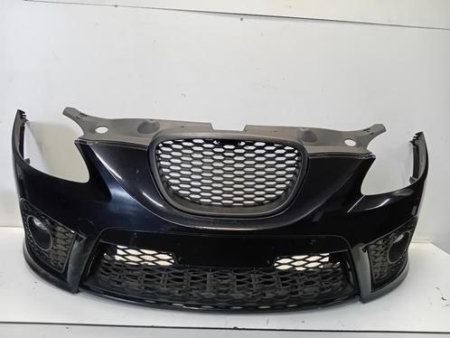 BUMPER VOOR Seat Leon (1P1) (01-2005/08-2013), Auto-onderdelen, Carrosserie, Bumper, Seat, Voor, Gebruikt