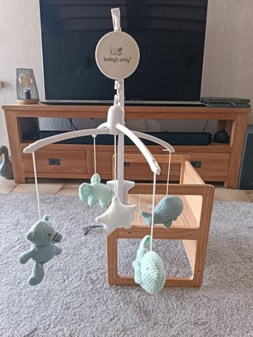 Muziekmobiel voor baby's — Baby's Only Animals — Met 5 figur beschikbaar voor biedingen