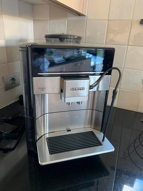 Siemens EQ.6 plus - s 700, Elektronische apparatuur, Koffiemachine-accessoires, Gebruikt, Ophalen