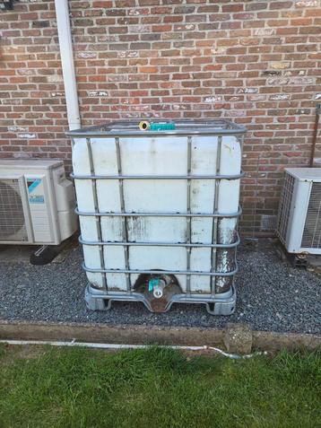 Regenton 1000l 2x beschikbaar voor biedingen