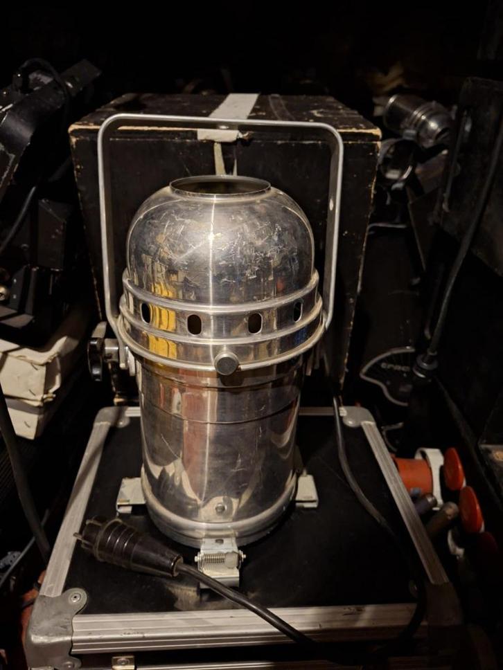 Thomas par 56, Muziek en Instrumenten, Licht en Laser, Gebruikt, Licht, Ophalen