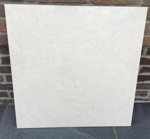 Keramische Vloertegels 60x60 Hoogglans, 18 m2 + Plinten, Doe-het-zelf en Bouw, Tegels, Nieuw, Vloertegels, Marmer, Ophalen