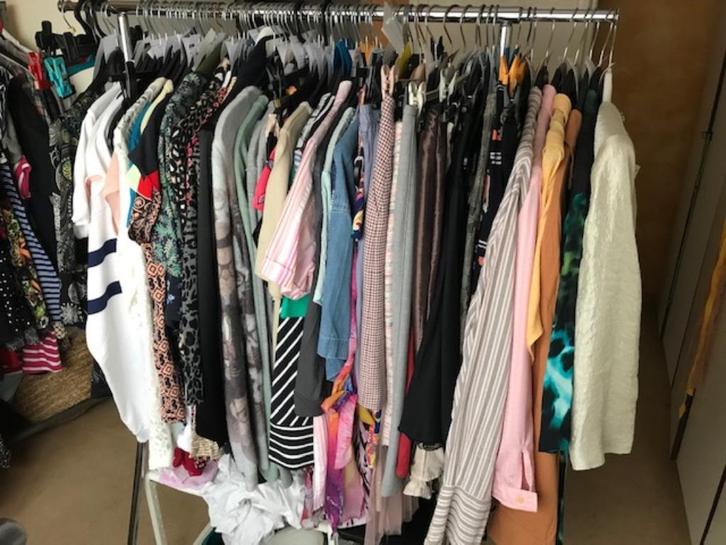 50 Stuks hedendaagse kledij, mannen, dames, kinderen (n4587, Kleding | Heren, Heren-kledingpakketten, Zo goed als nieuw, Ophalen