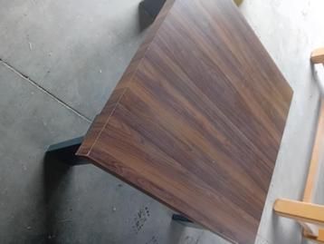 Salontafel, modern beschikbaar voor biedingen