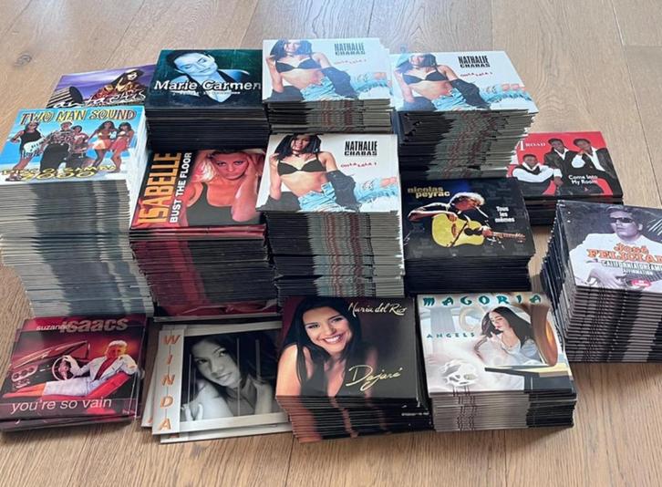 Lot van 600 nieuwe cd-singles, Cd's en Dvd's, Cd Singles, Zo goed als nieuw, Ophalen