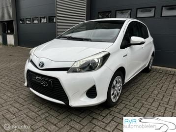 Toyota Yaris 1.5 Full Hybrid NAVI/CRUISE/CAMERA beschikbaar voor biedingen